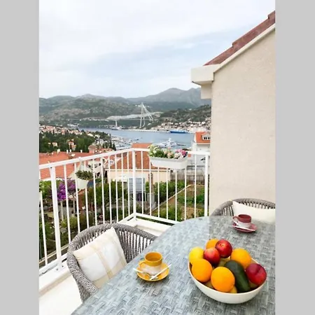 Spinnaker Luxury * Dubrovnik