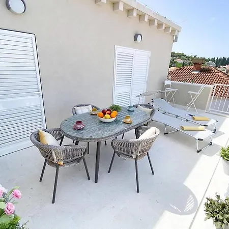 Spinnaker Luxury Apartamento